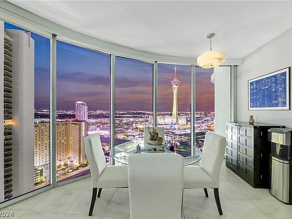4th image of 322 Karen Ave Unit 3208
