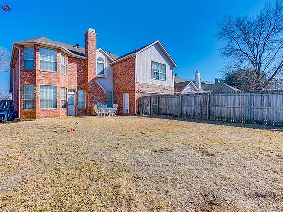 2nd image of 5053 Lake Vista Dr