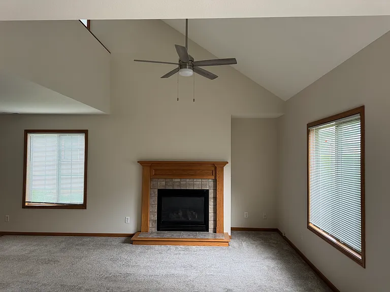 4501 Freedom Creek Dr — Photo 3