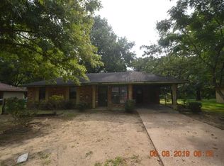 105 Janet Davis Cir, Indianola, MS 38751