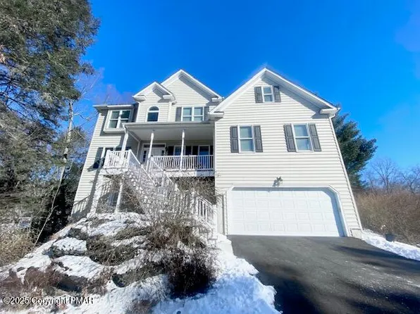 513 Eagle Dr, East Stroudsburg, PA 18302