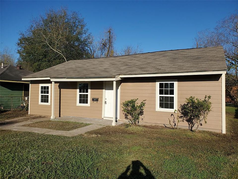 1st image of 5225 Anzio Rd
