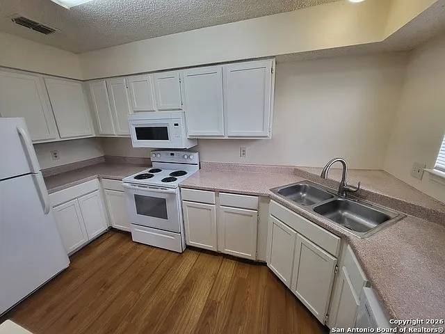 6316 Cambridge Dr #3 — Photo 4