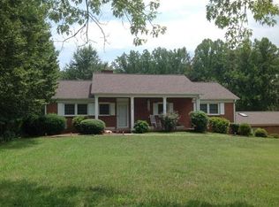 9328 Shallowford Rd, Lewisville, NC 27023