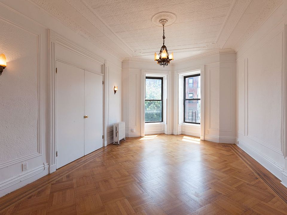 1st image of 823 President St APT 3