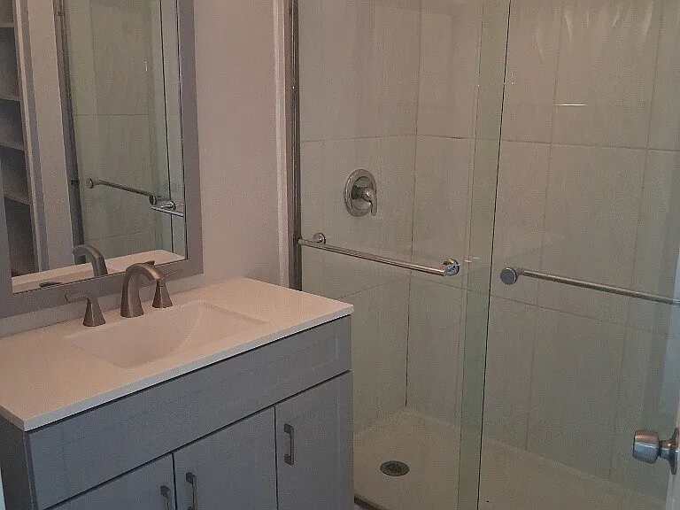 533 Milton St #1 — Photo 14