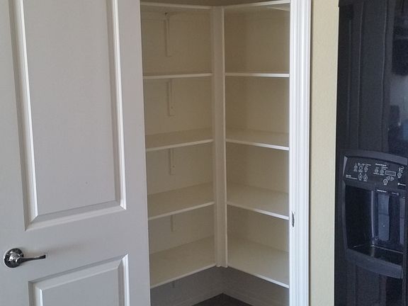 Large walk-in pantry!