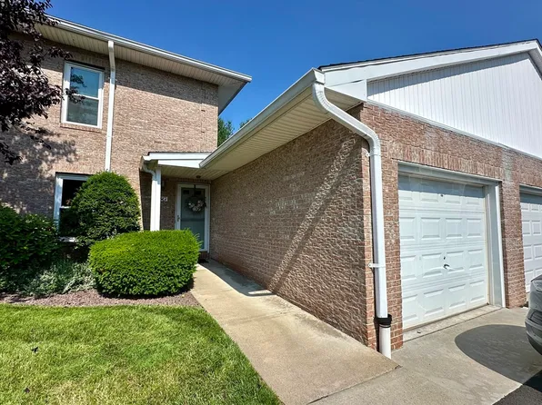 5-5G Castle Hill Rd #G, Agawam, MA 01001