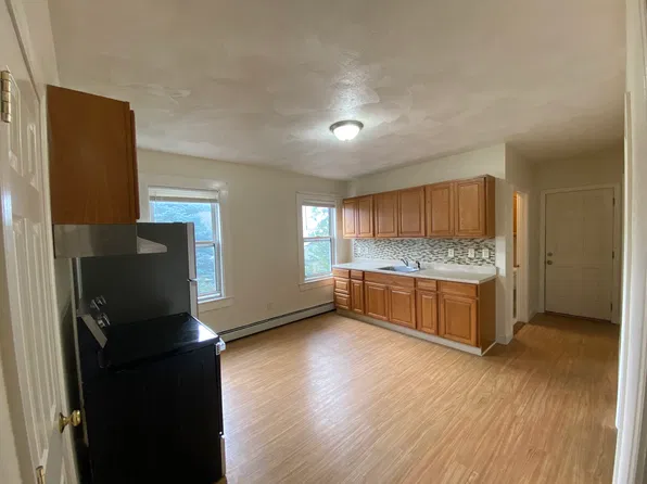 63 Beaver St #2, Salem, MA 01970