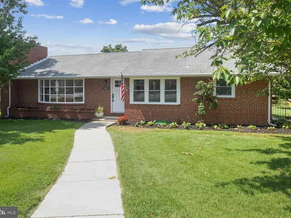 8468 Church Rd, Pasadena, MD 21122