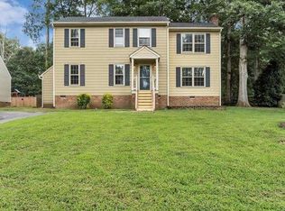 7505 Flag Tail Dr, Midlothian, VA 23112