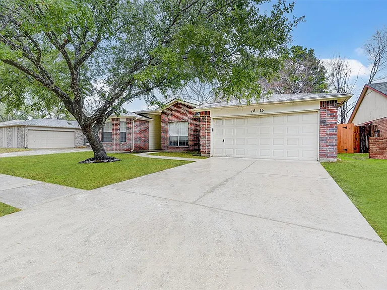 7815 Barnhill Dr — Photo 5