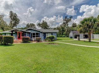 4701 Stearns Rd, Valrico, FL 33596