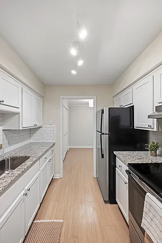 Western Hills Apartments Photo 1