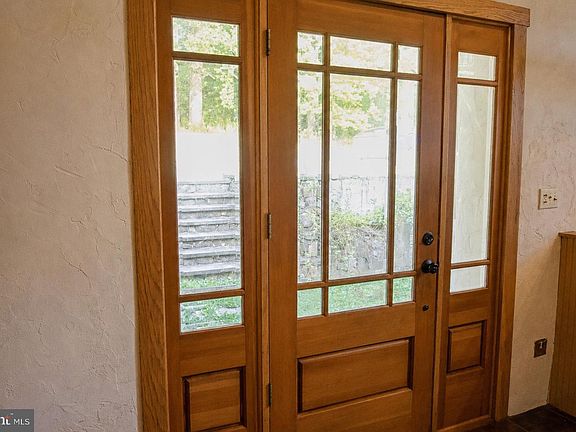 4th image of 12883 Furnace Mountain Rd