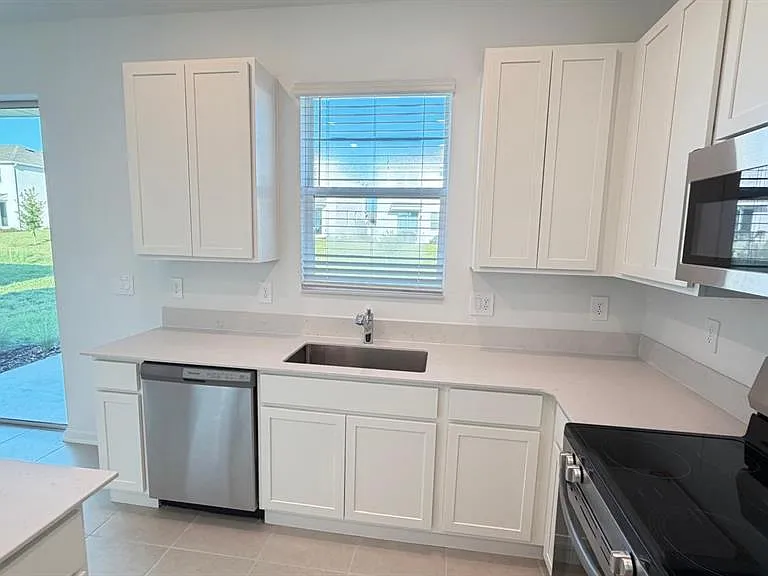 6037 Zen Way — Photo 11