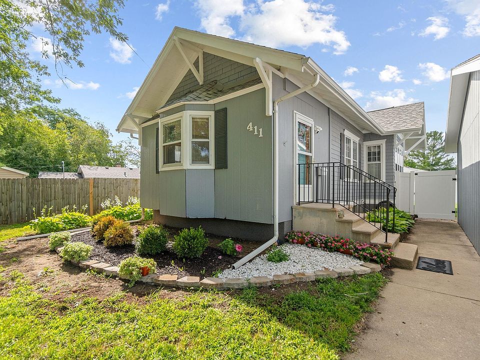 411 W Ridgeway Ave, Waterloo, IA 50701 Zillow