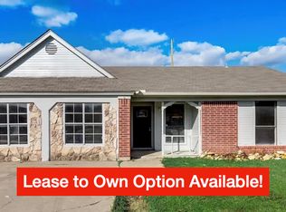 6305 Douglas Dr, Watauga, TX 76148