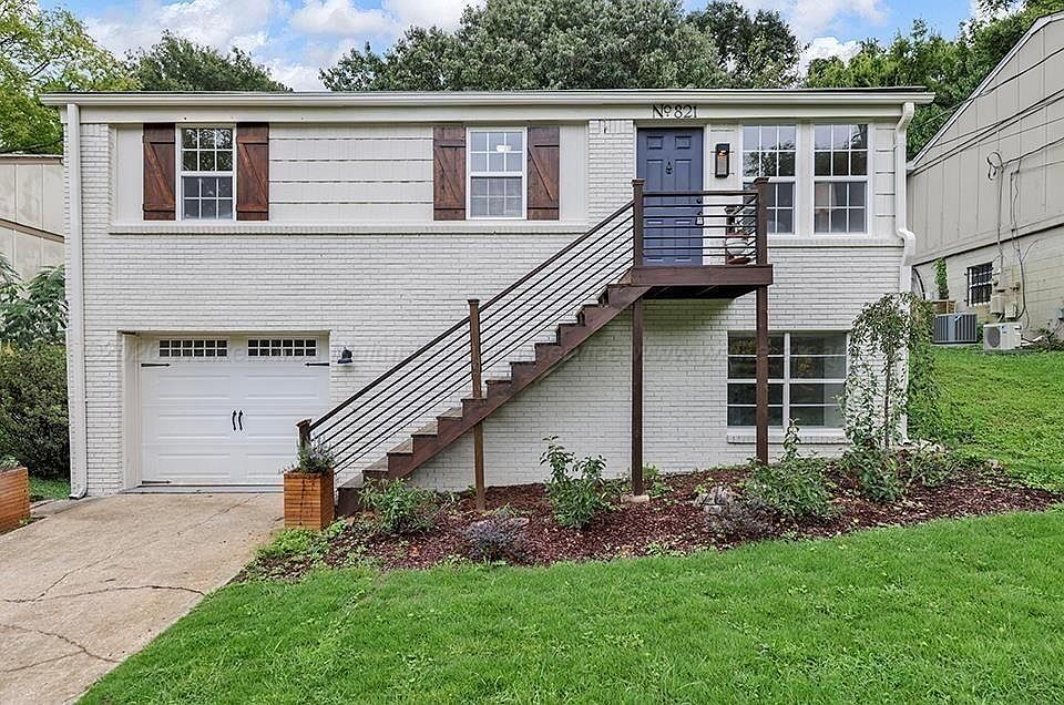 1st image of 821 47th Way S
