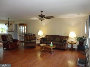 12 Cherry Laurel Dr, Fredericksburg, VA 22405