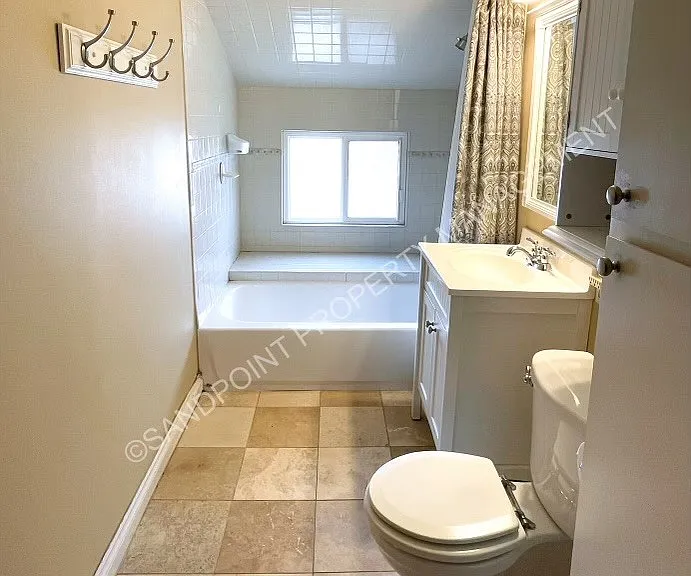 501 N Boyer Ave — Photo 46