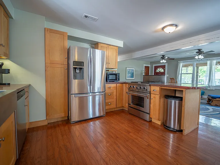 1314 S Ellis Ave #1 — Photo 7