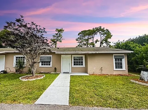 2225 Laura Ln Photo 1