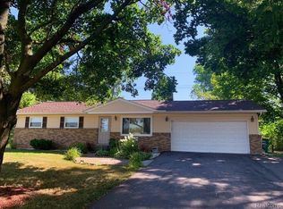 25750 Beck Rd, Novi, MI 48374