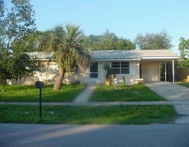1st image of 2465 Hope Ave