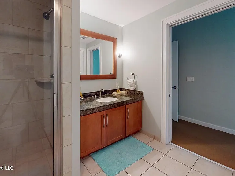2060 Beach Blvd #901 — Photo 31