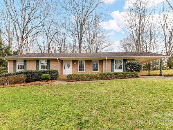 117 Gwyn St, Wingate, NC 28174