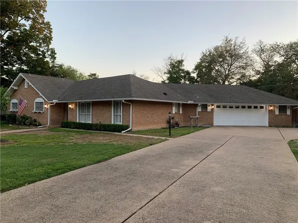 3318 Sturgis Ln, Waco, TX 76708