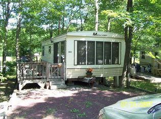 383 W Village Dr, Milford, PA