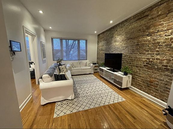3rd image of 3625 S Lowe Ave Unit 2
