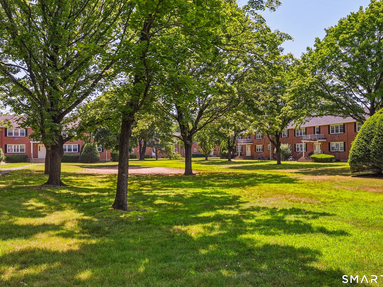 1 bed, 1.0 bath, 725 sqft, $1,900 — Photo 4