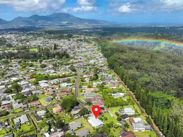 247 Karsten Dr APT A, Wahiawa, HI 96786