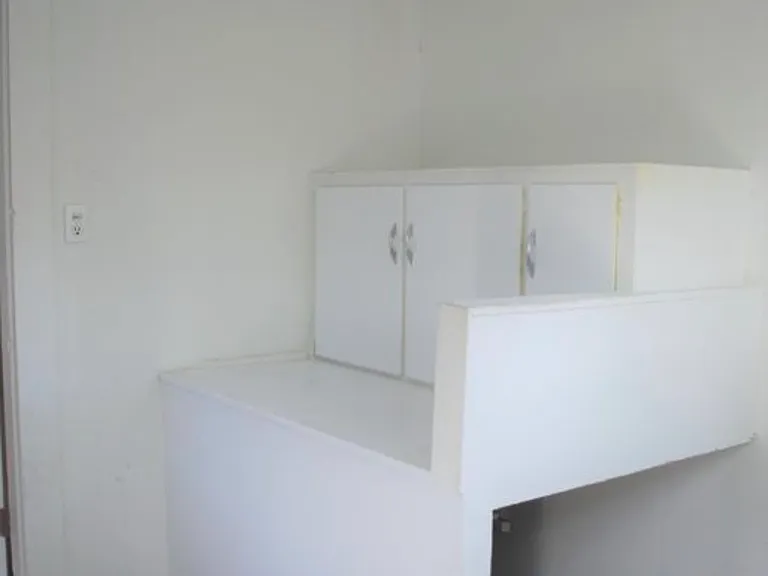 711 E Platte Ave #1 — Photo 16