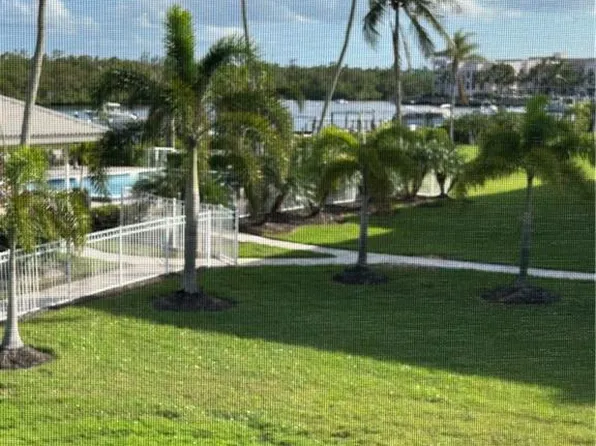 305 Goodlette RD S #301-C, NAPLES, FL 34102
