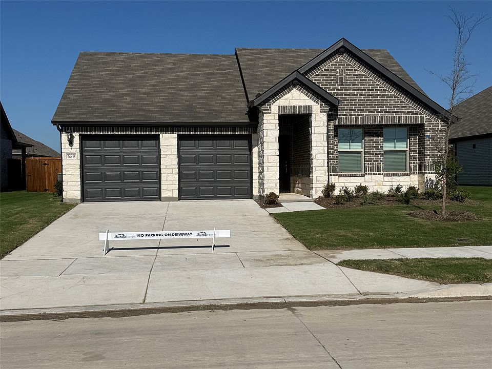 1st image of 659 Briar Dr