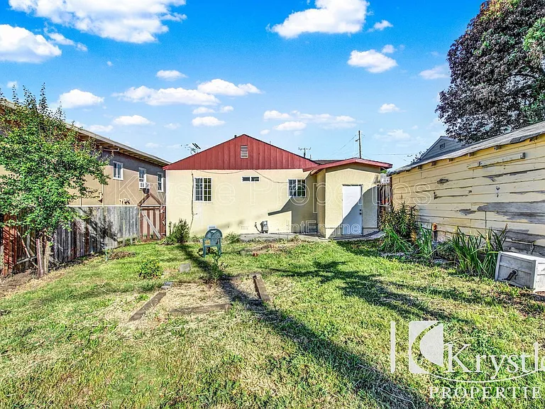 412 Home Acres Ave — Photo 12