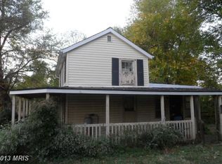 17244 Hamilton Station Rd, Hamilton, VA 20158