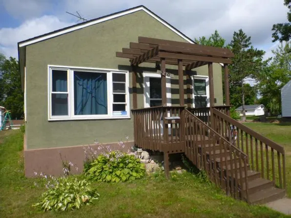 240 2nd Ave NW, Milaca, MN 56353