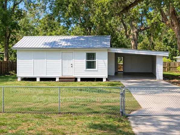 2850 County Road 423, Lake Panasoffkee, FL 33538