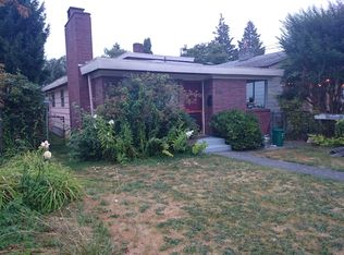 526 N 77th St, Seattle, WA 98103