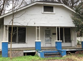 1410 13th Ave N, Columbus, MS 39701