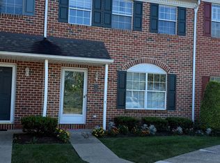 7 Becket Ct, Shillington, PA 19607