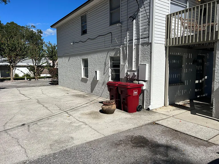 1014 W Baker St #A — Photo 2