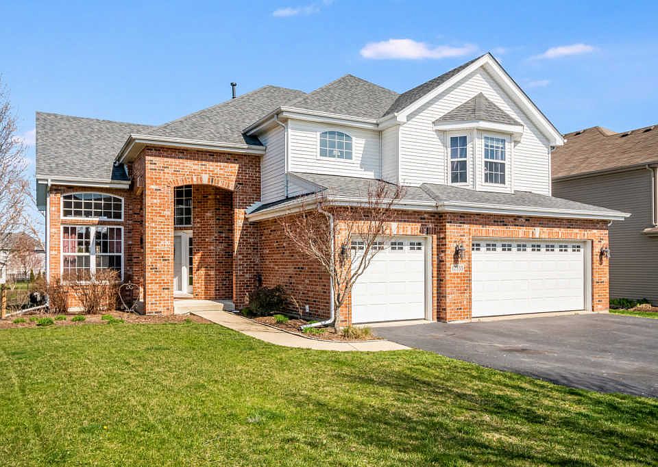 1st image of 12833 S Tipperary Ln