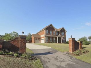 141 Freida Rd, Lexington, SC 29073