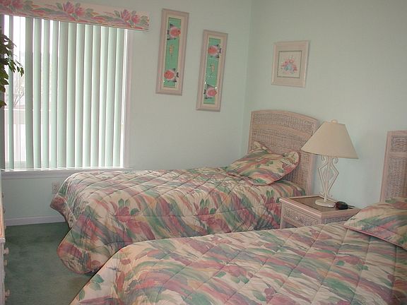 Second bedroom